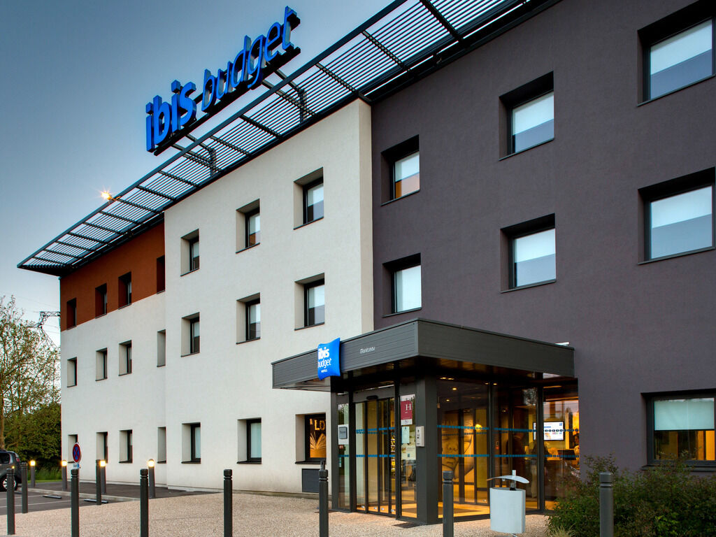 Hotel Ibis Montceau Les Mines Exteriér fotografie